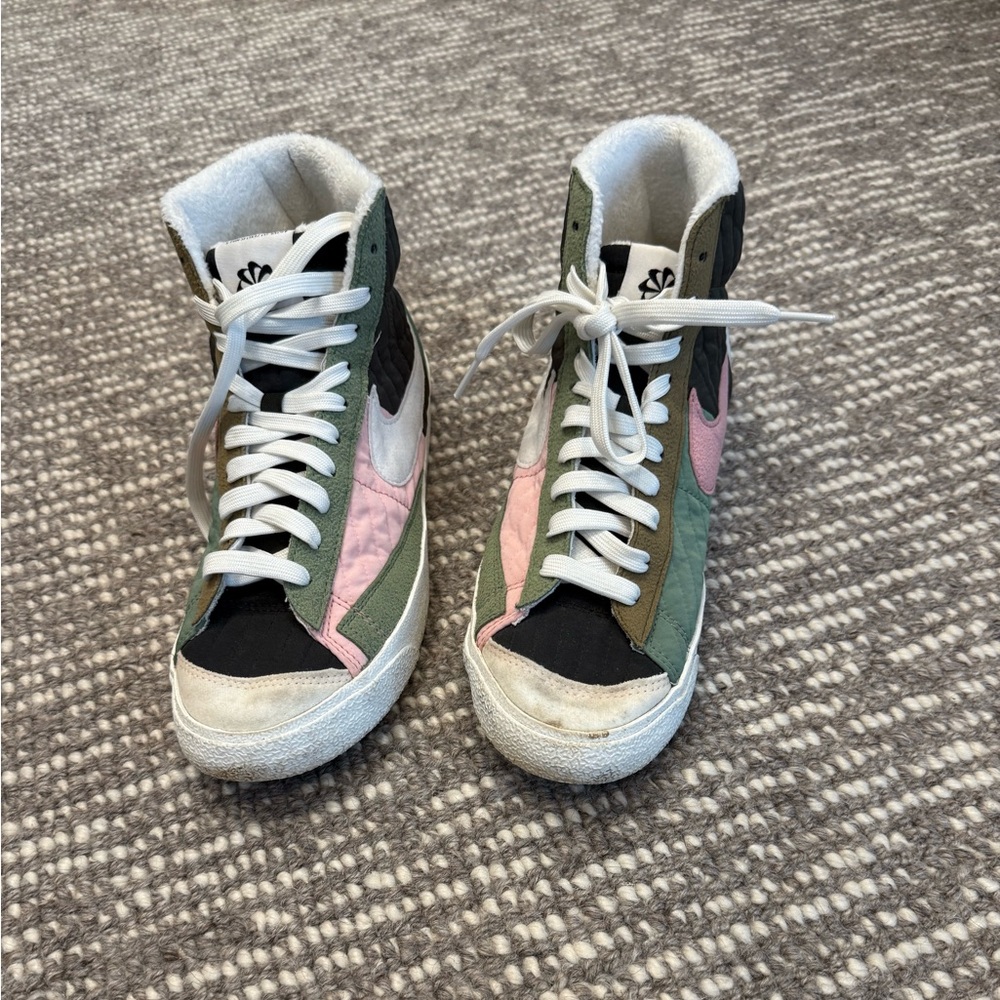 Nike sustainable Multicolor High-Top Sneakers